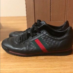 Gucci Shoes Size 10.5 100% Authentic no receipt